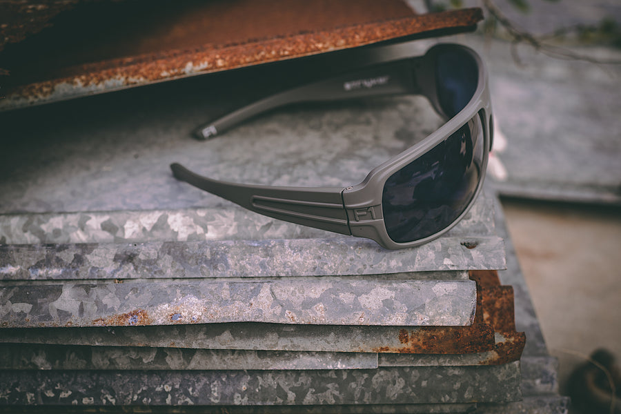 F1 - Gunmetal Gray (Polarized) - STRIYKER Premium Eyewear